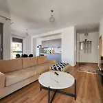 Apartment Deluxe For Three 24h Check In