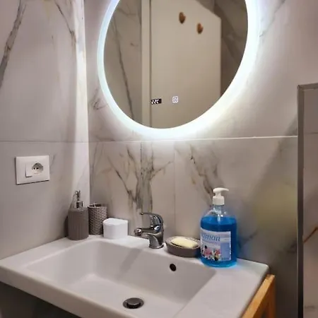 Deluxe For Three 24h Check In Appartement